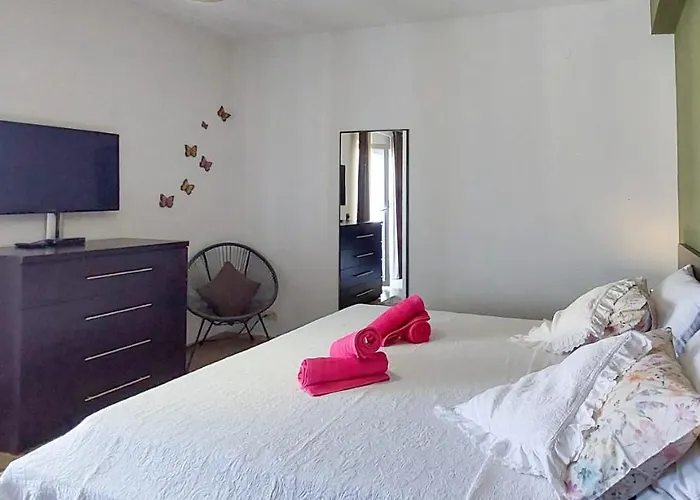 3 Bedrooms Dmt Apartament *